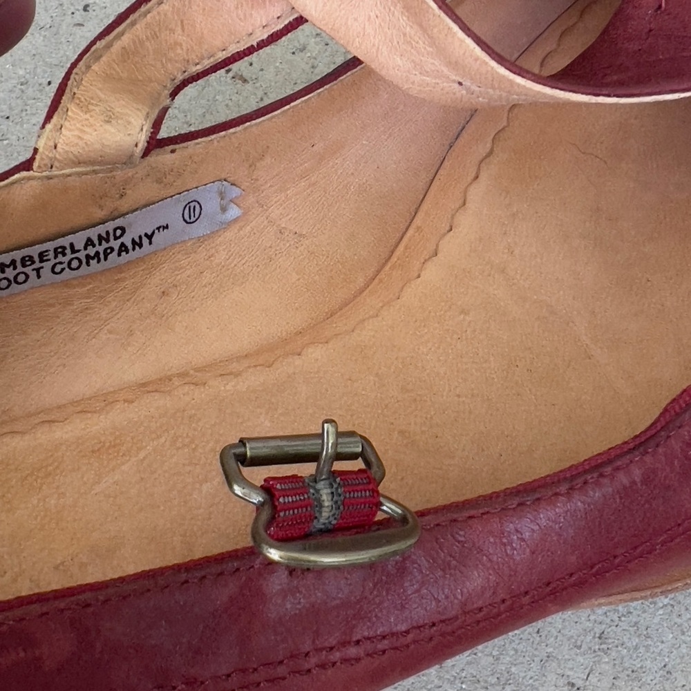 Timberland Boot Company Size 11 M 3 inch Heel Wine Red Shoes Great Condition - Picture 9 of 9